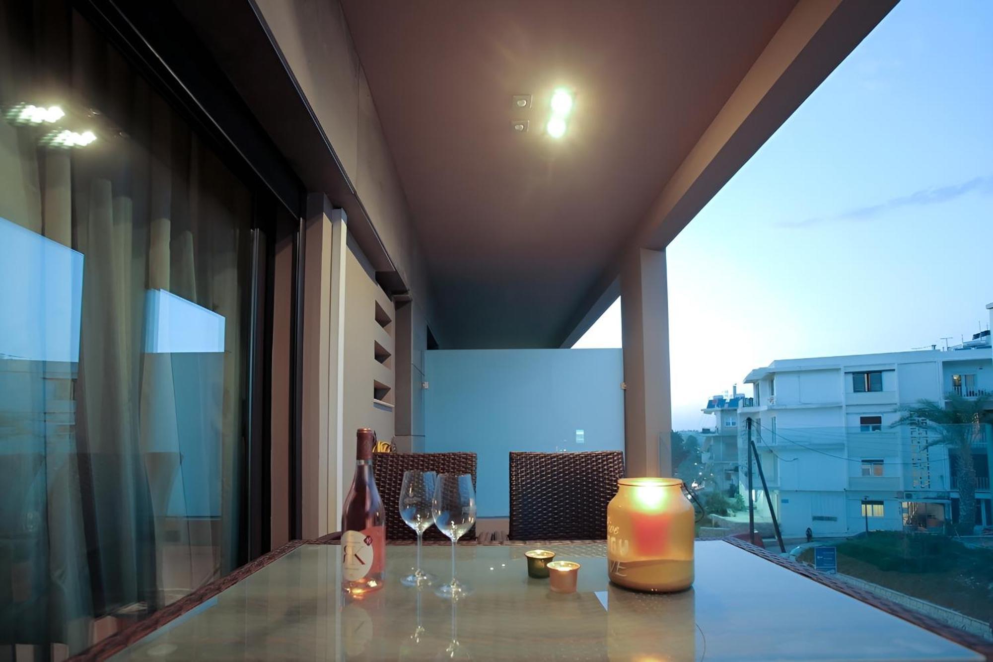 Onyx City Center Apartment With Parking Heraclión Exterior foto